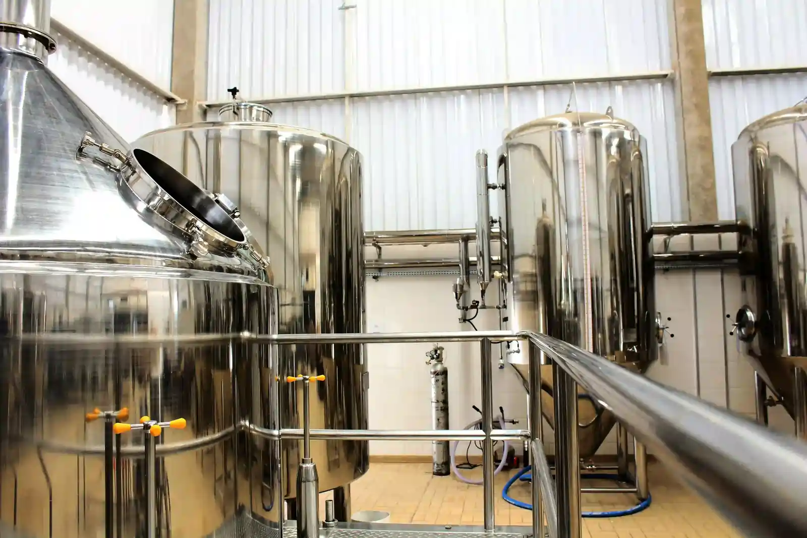Dairy milk pipelines & CIP